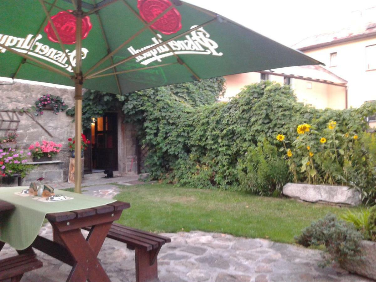 Penzion Kamenny Dvur Vimperk Exterior photo